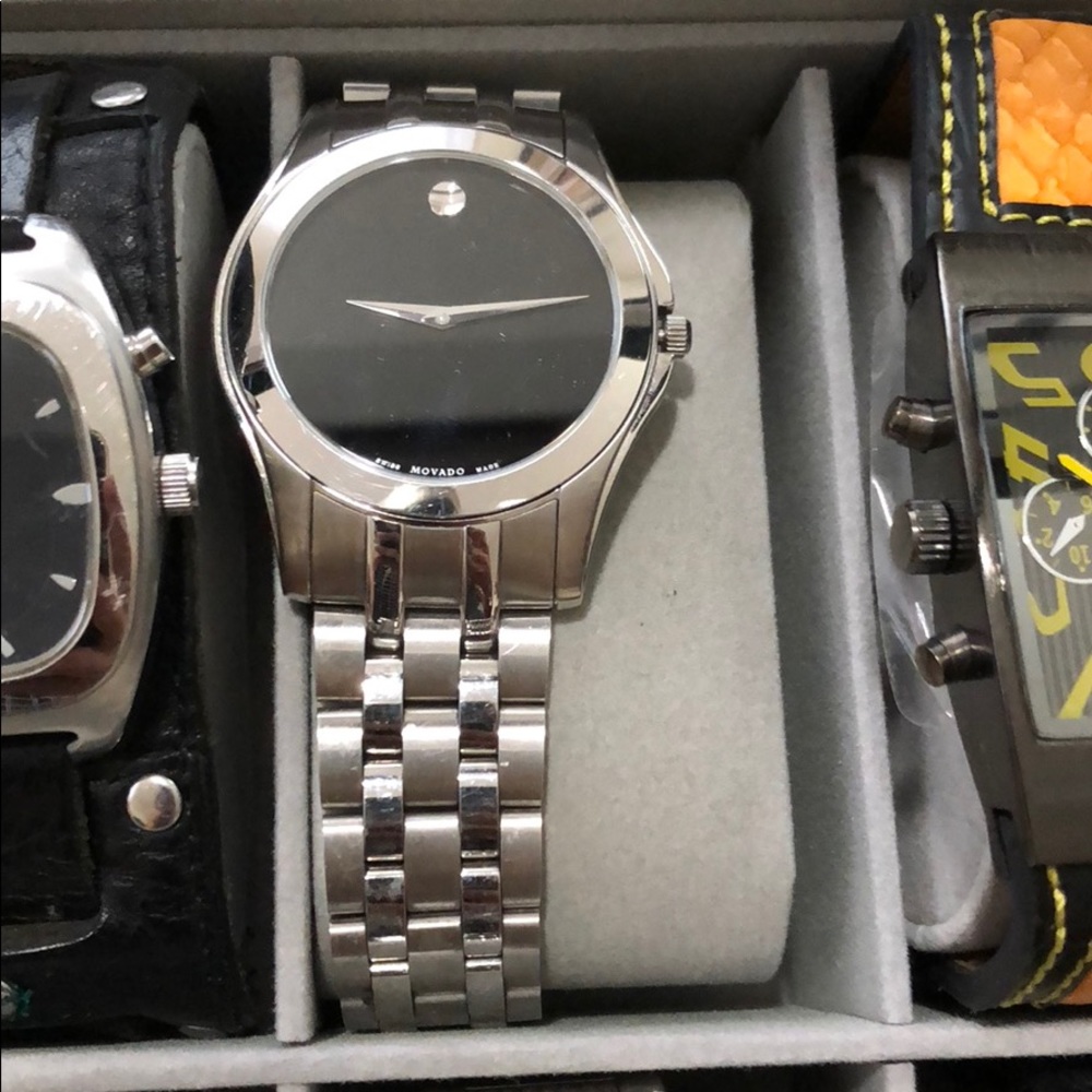 Watches - Picture 6 of 8